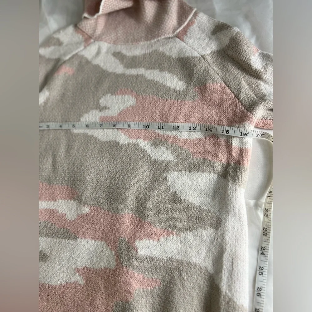 BOSTON PROPER Camo Turtleneck Knit Sweater Women's Size Small Pink Camouflage S - Picture 7 of 11